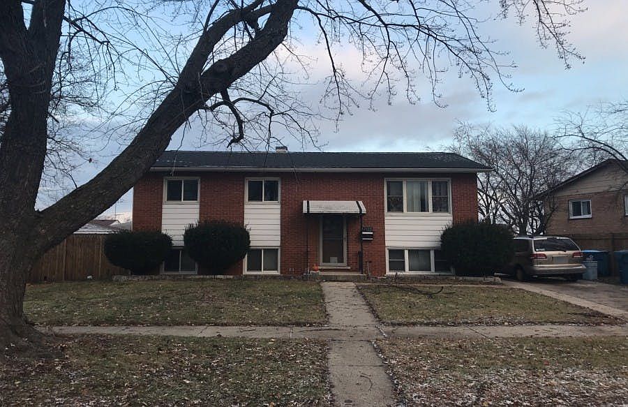 1st image of 12513 S Trumbull Ave