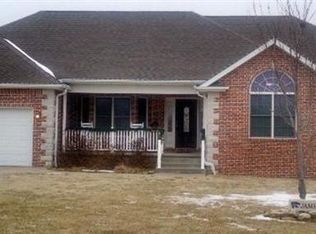 1933 Brassart Ln, Columbus, KS 66725