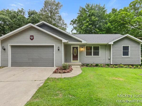 1840 Four Mile Rd NE, Grand Rapids, MI 49525
