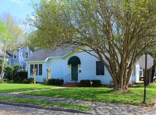 2127 White St, Alexandria, LA 71301