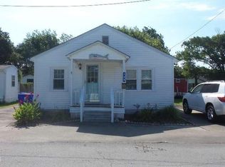 109 Carteret Ave, Beaufort, NC 28516