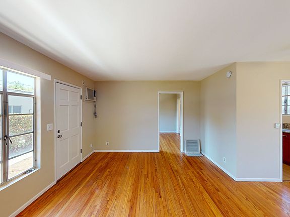 4th image of 727 E Orange Grove Blvd