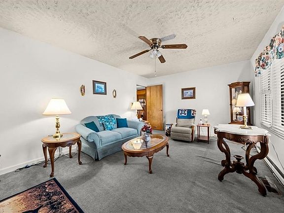 5th image of 1048 Lindale Dr