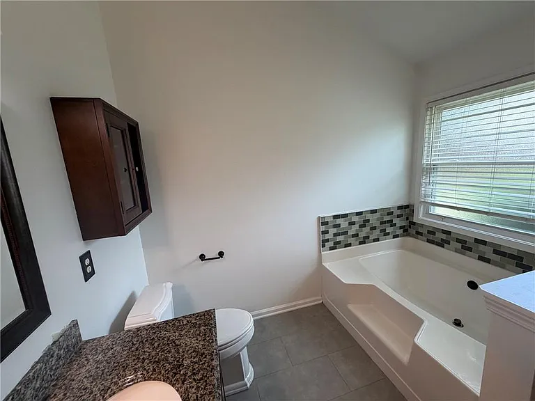 1430 Whatley Mill Cir — Photo 5