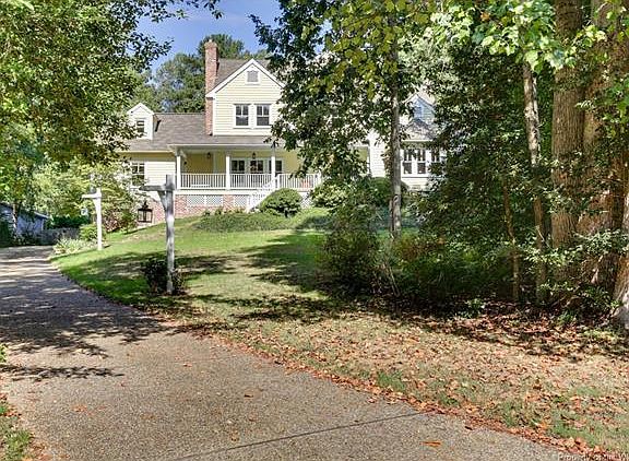 2nd image of 110 Windsor Way