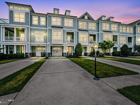 2nd image of 21111 Laguna Dr