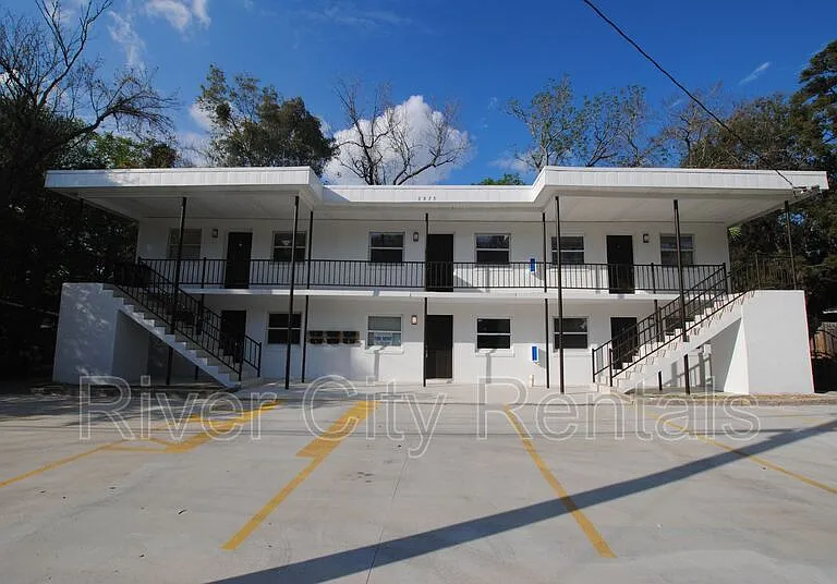 2975 Dellwood Ave #3 — Photo 7
