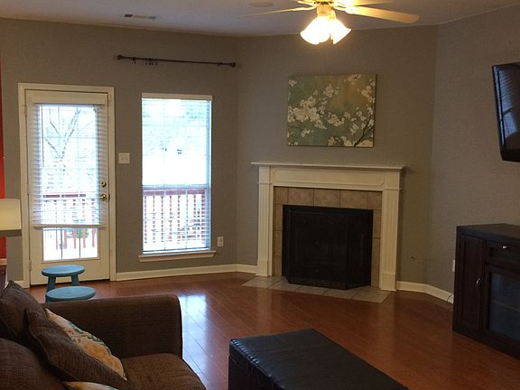 4th image of 12903 Westglen Dr