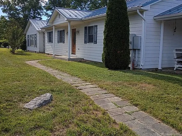 15388 Lord Fairfax Hwy, White Post, VA 22663