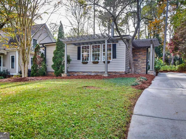 121 Park Dr, Decatur, GA 30030