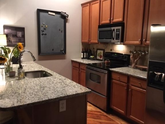3rd image of 541 Washington Ave APT 401