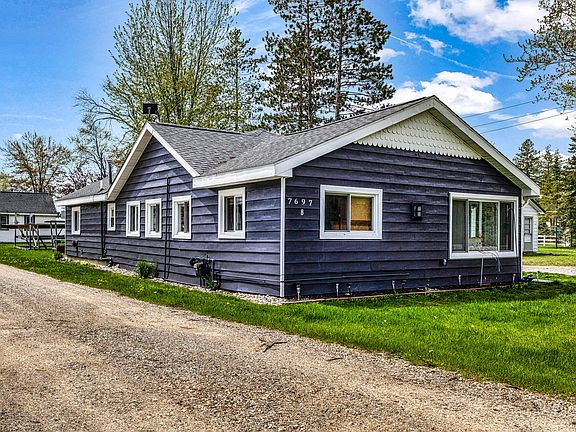 4th image of 7697 E Houghton Lake Dr