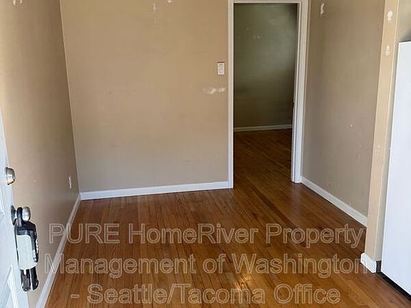 2nd image of 1554 NW 51st St
