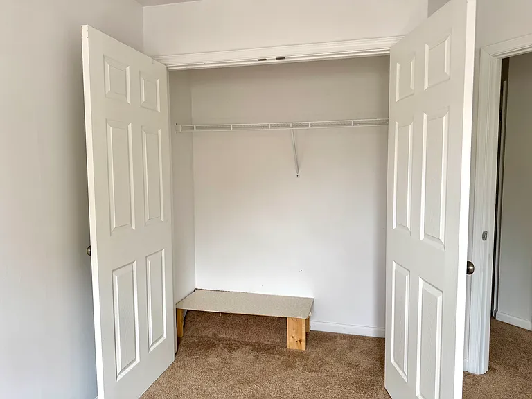 195 Moul Ave - Bedroom 3 Closet