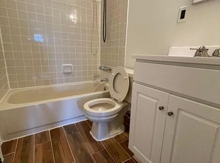 149-18 Roosevelt Ave #3, Flushing, NY 11354