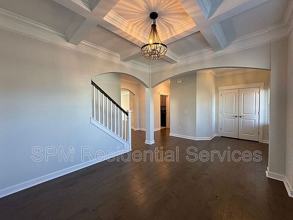 4th image of 339 Victoria Charm Dr
