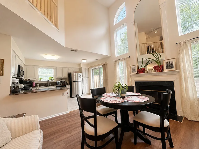 1501 Stech Dr — Photo 12