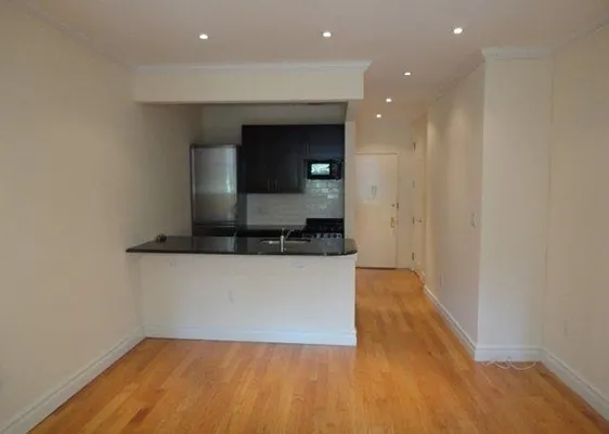 Rented by Stone Street Properties | media 11