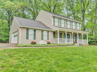 15 Coling Hollow Rd, Troutville, VA 24175