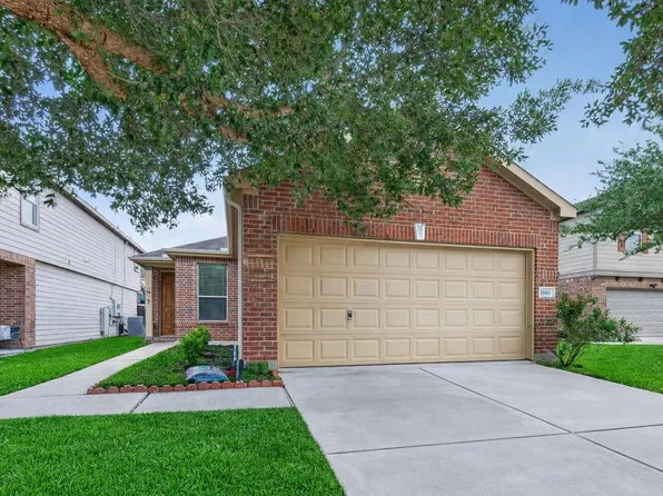 18611 White Ash Ln, Cypress, TX 77433