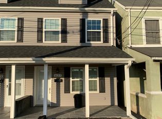 637 Old Elm St, Conshohocken, PA 19428