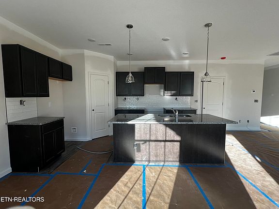 2nd image of 1608 Sugar Cane Ln