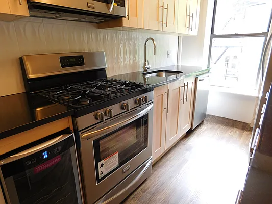 Rented by MQ Realty LLC | media 43