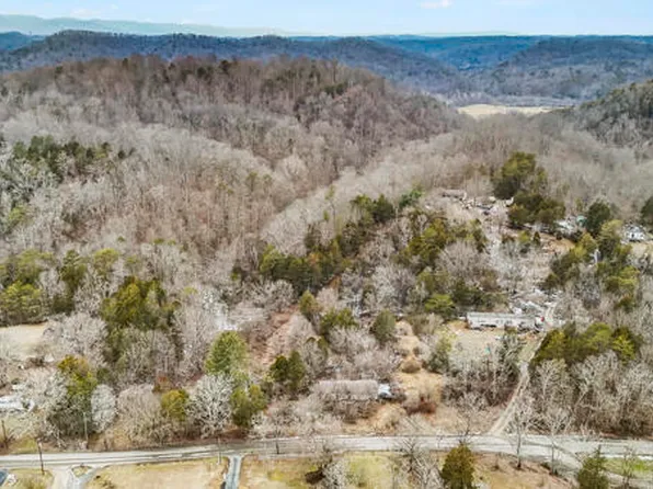 9143 Andersonville Pike, Powell, TN 37849