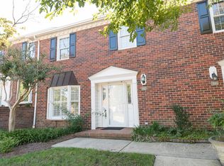 1082 Christmas Pl, Greensboro, NC 27410