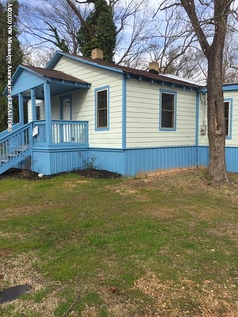 2nd image of 275 West St