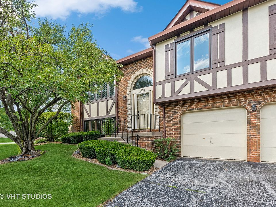 1st image of 17594 Drummond Dr