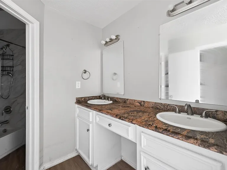 8203 Lone Quail Dr — Photo 26