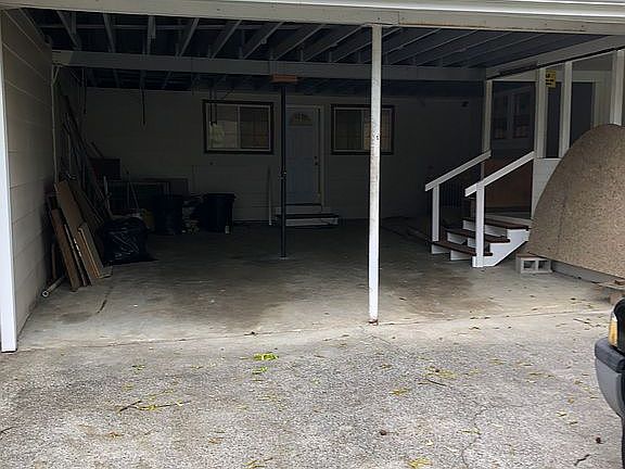 5th image of 128 Rocky Knoll Cir