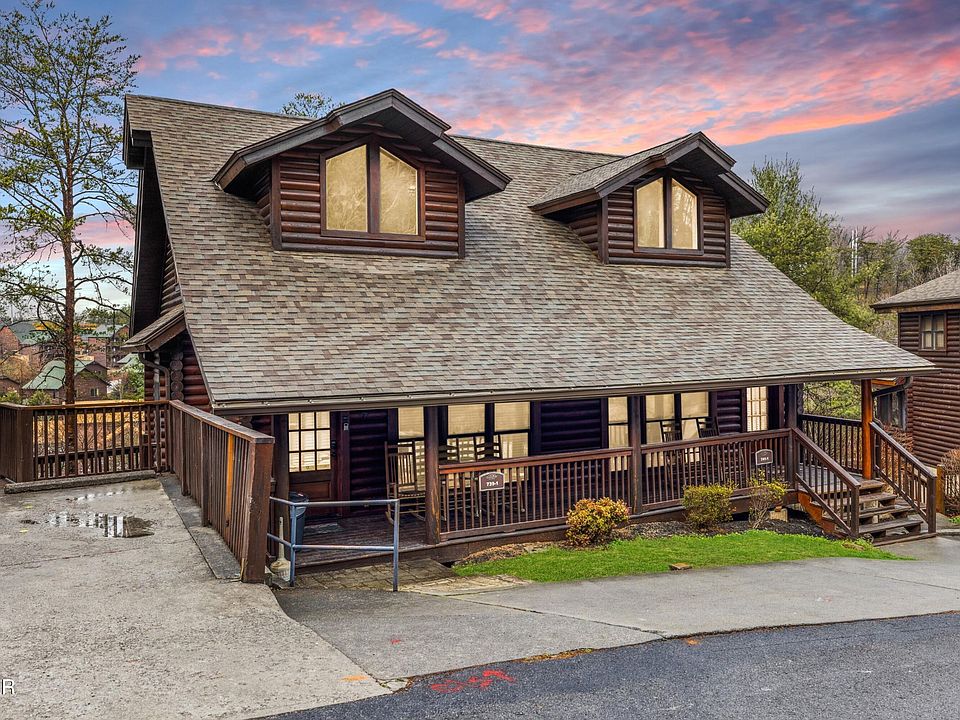 1st image of 739 Golf View Blvd