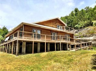 640 Valley View Rd, Eureka Springs, AR 72631