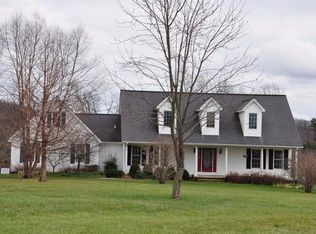 957 Caudill Cemetery Rd, Morehead, KY 40351