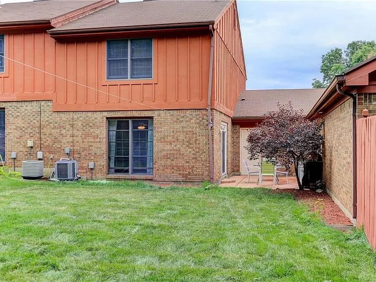 3142 Kerry Dr — Photo 23