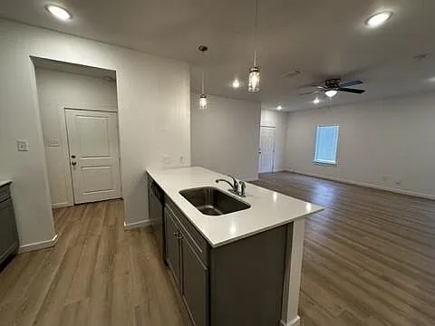 5511 Itasca St #5511 — Photo 7