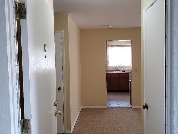 2nd image of 1236 Clinton St Unit C