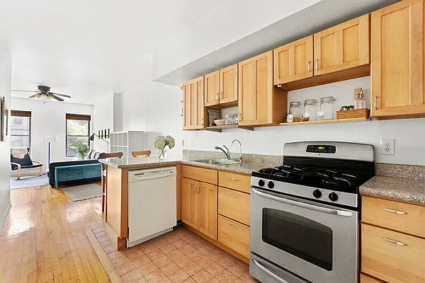 Sold by Compass | media 3