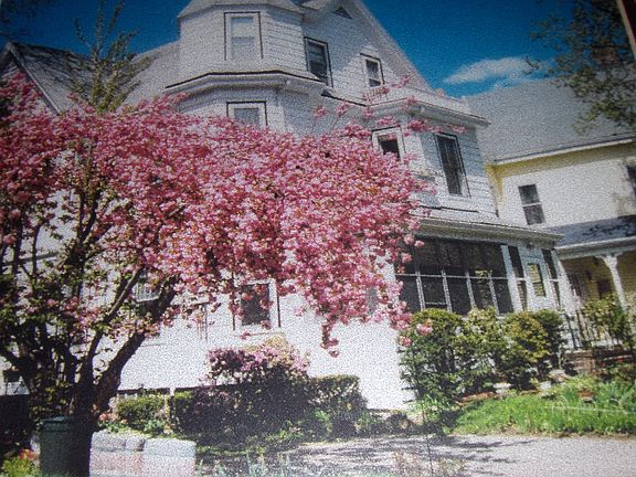 97 Clement Ave