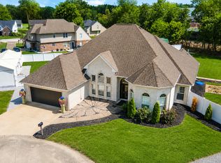 1403 Marionna Dr, Marion, IL 62959