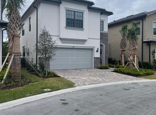 4455 Tacoma Park Dr, Fort Lauderdale, FL 33309