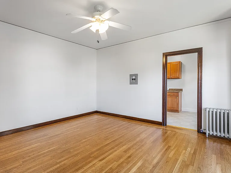 365 Hanover Ave #105 — Photo 4