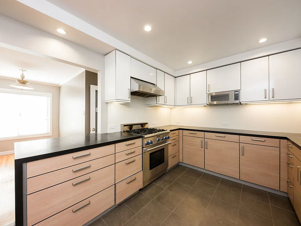 166 Hazelwood Dr