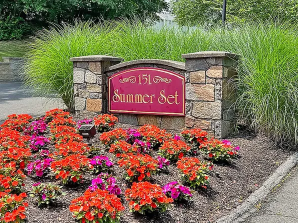 151 Shelter Rock Rd Unit 62, Danbury, CT 06810