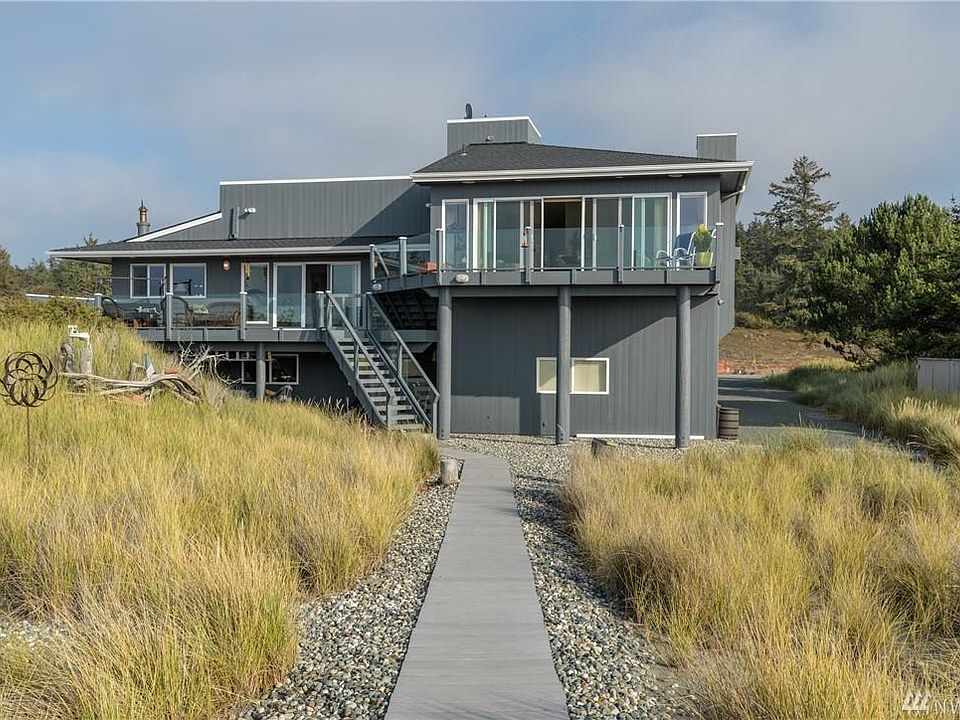 1st image of 4809 Surfcrest Dr