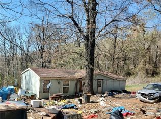 12945 Larue Rd, Mountainburg, AR 72946