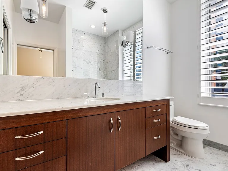 405 Central Ave #210 — Photo 15
