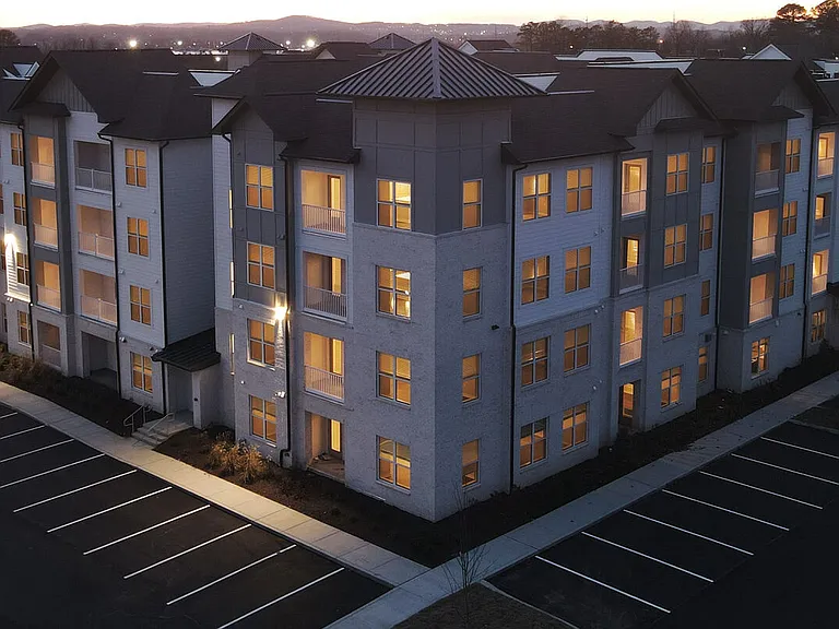 The Ravelle at Ridgeview — Photo 3